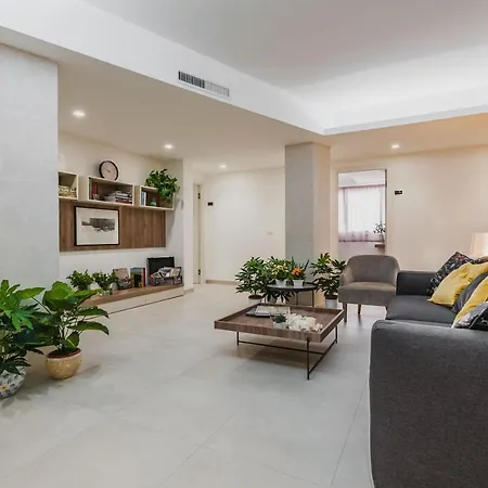 Archimede's לינה וארוחת בוקר 4*