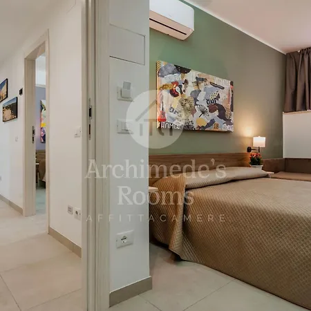 Archimede's לינה וארוחת בוקר 4*