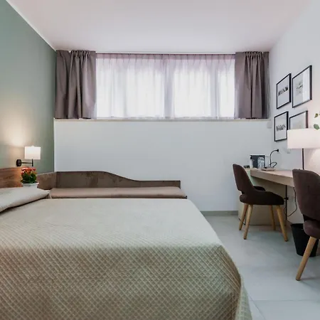 Archimede's לינה וארוחת בוקר 4*