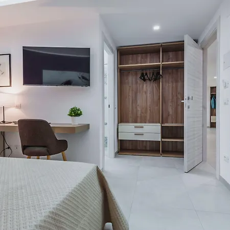 Archimede's לינה וארוחת בוקר סירקוזה